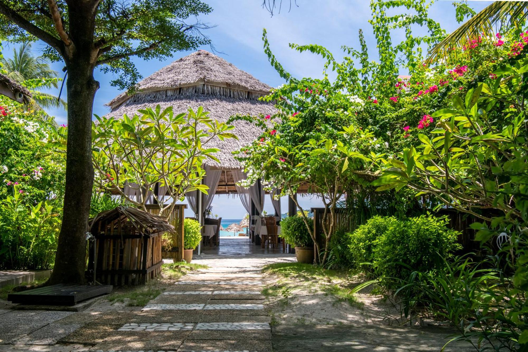 Bubu Villa Kampong Pasir Hantu Exterior foto